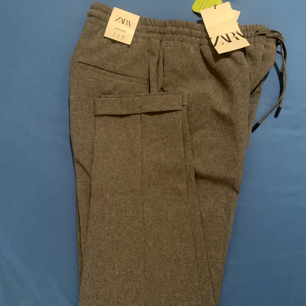 ZARA Men’s Slim Jogger Dress Pants